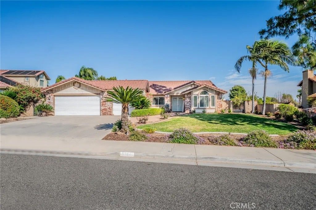 Photo of 6744 Mission Grove, Riverside, CA 92506 (MLS # OC26060059)