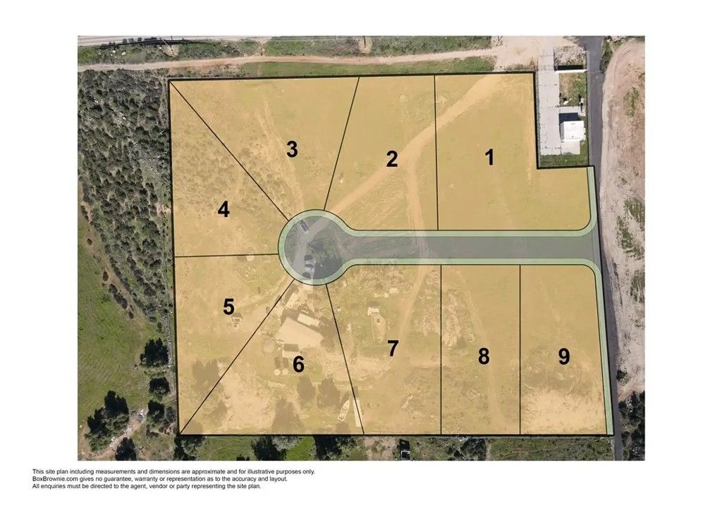 Photo of 25099 Bundy Canyon, Menifee, CA 92584 (MLS # SW26014213)