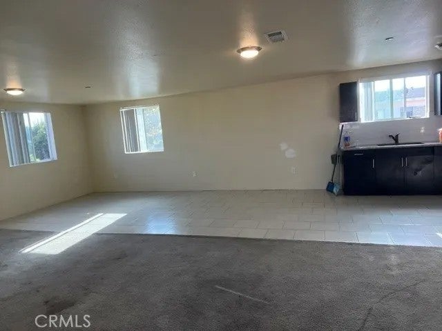 330-330 1/2 E 99th