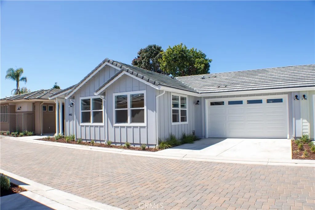 1481 Ronald Way
