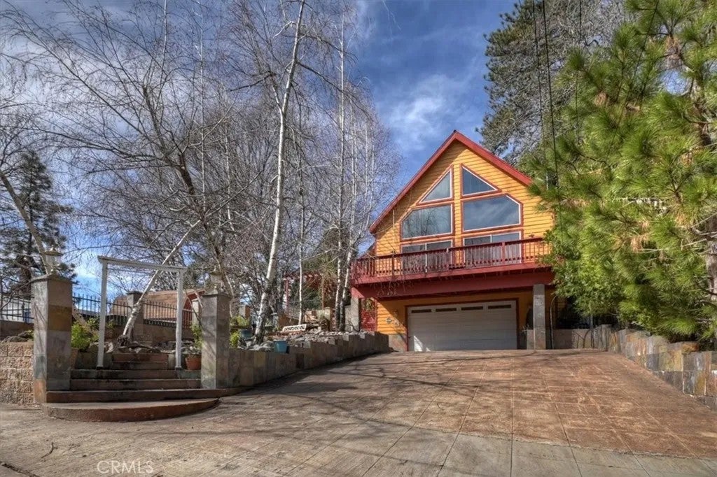 495 Zuger Court
