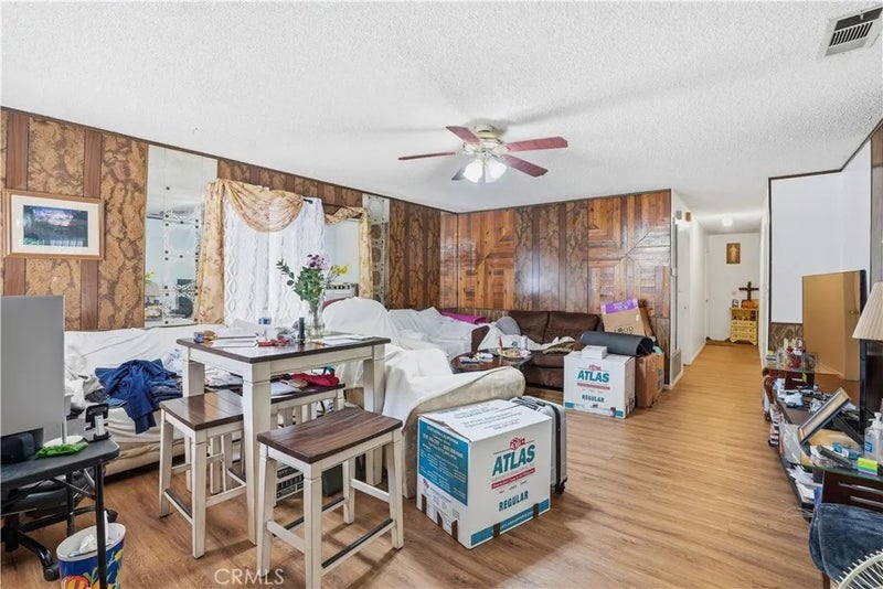 5943 Benner