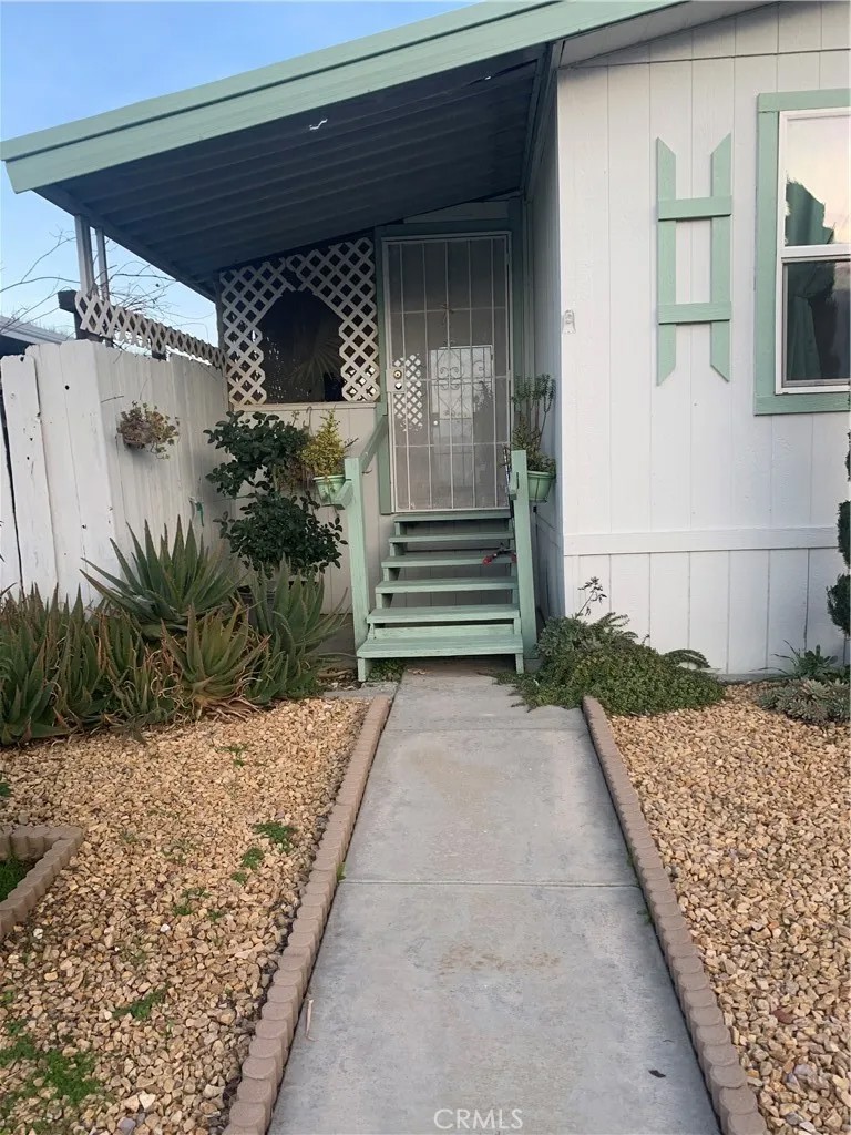 1301 Taft Hwy Space#154