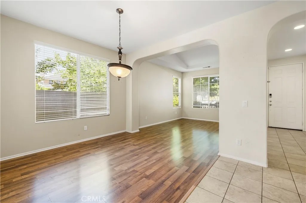 44022 Raven Lane