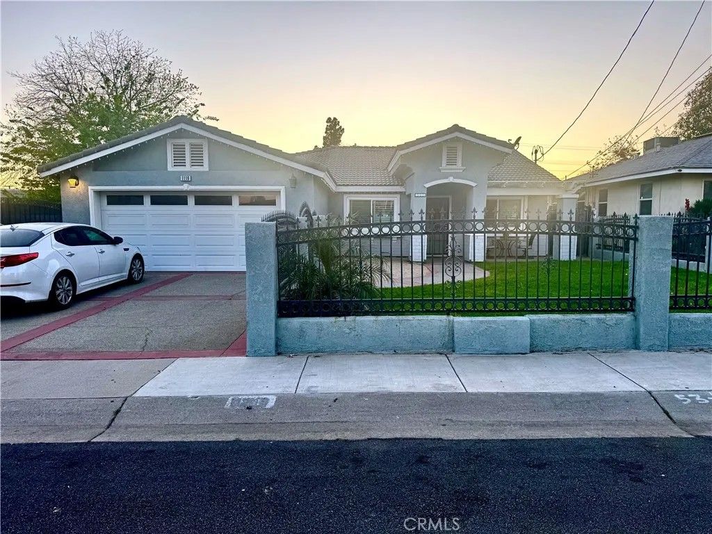 Photo of 1119 Virginia Avenue, Ontario, CA 91764 (MLS # DW26067729)