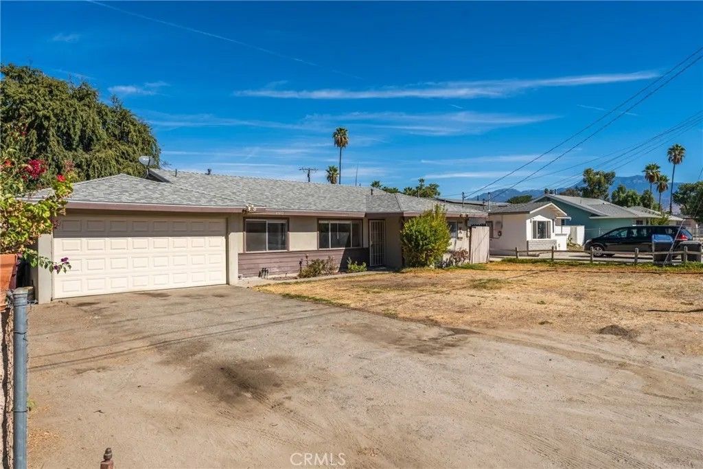Photo of 40602 Shellie Lane, Hemet, CA 92544 (MLS # CV25270949)