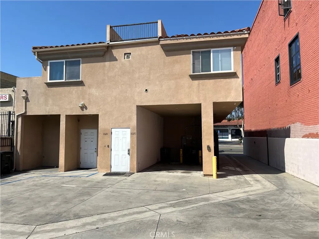 1016 S Gaffey