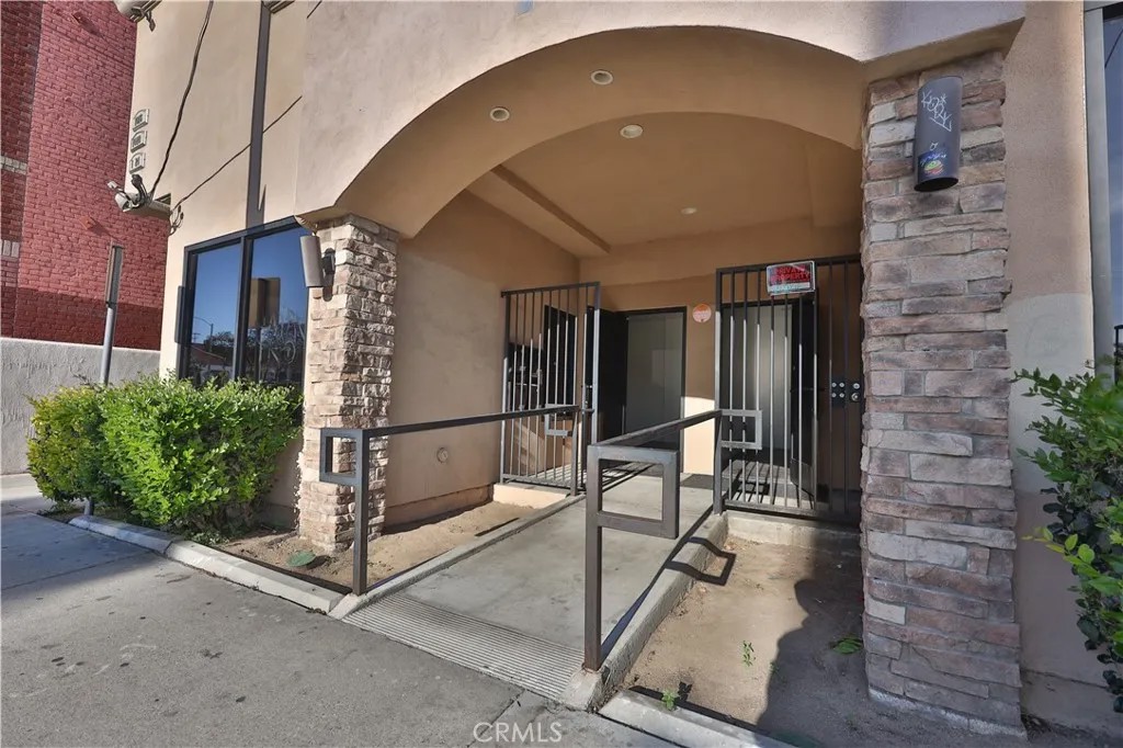 1016 S Gaffey