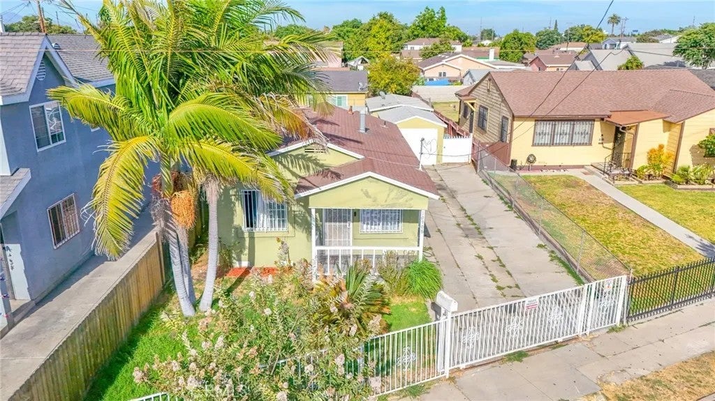 10908 Willowbrook
