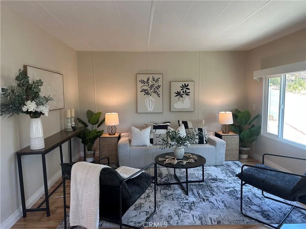 Photo of 4747 Oak Crest #96, Fallbrook, CA 92028 (MLS # SW26072102)