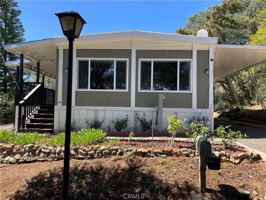 Photo of 4747 Oak Crest #96, Fallbrook, CA 92028 (MLS # SW26072102)