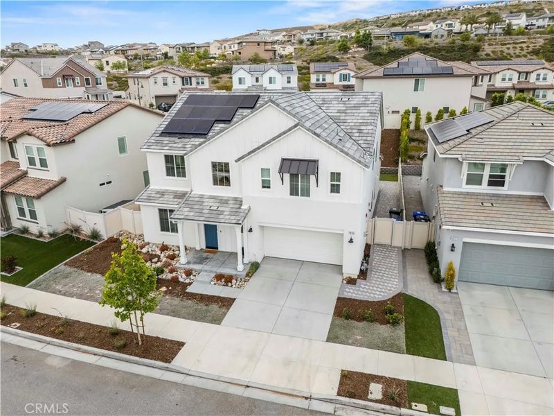 18135 Tableau Way