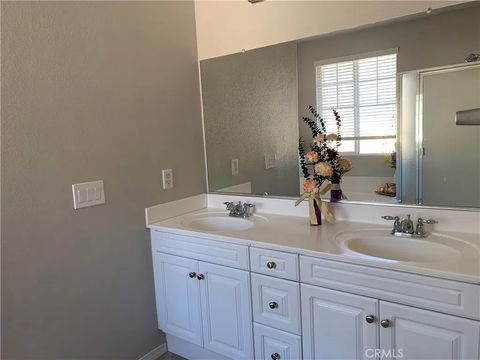 Tiny photo for 15412 Thistle Street, Fontana, CA 92336 (MLS # CV25247650)