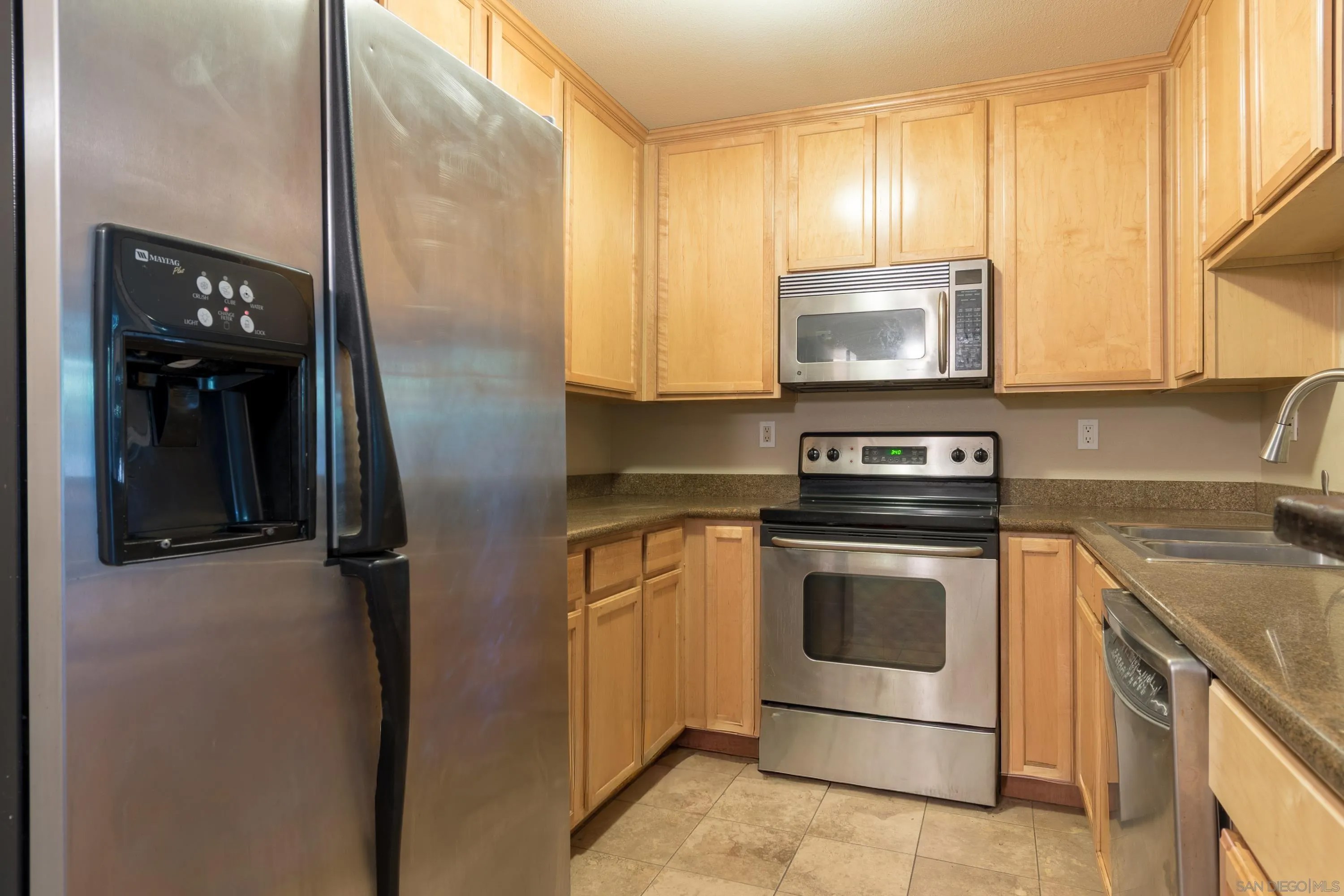 3665 Grove Street 175