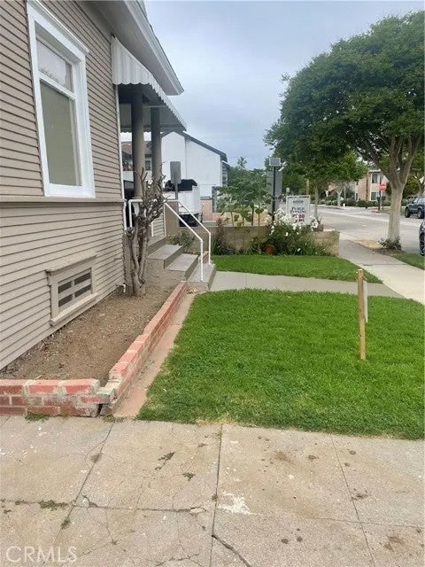 844 N Van Ness Avenue