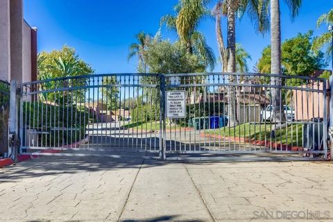 Tiny photo for 1463 N Broadway #E, Escondido, CA 92026 (MLS # 250042627)