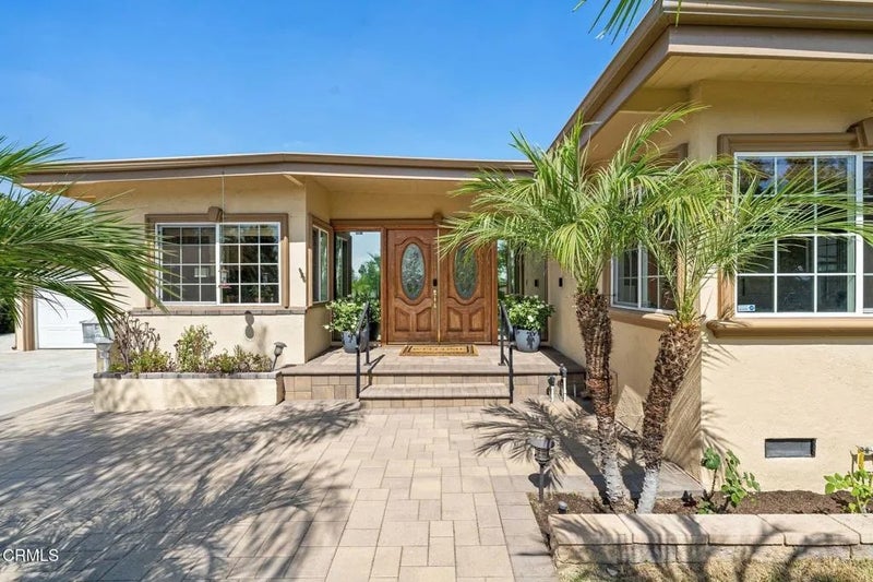 923 Crestview Drive