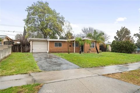 Photo of 2934 Sumner Avenue, Pomona, CA 91767 (MLS # IG26035256)