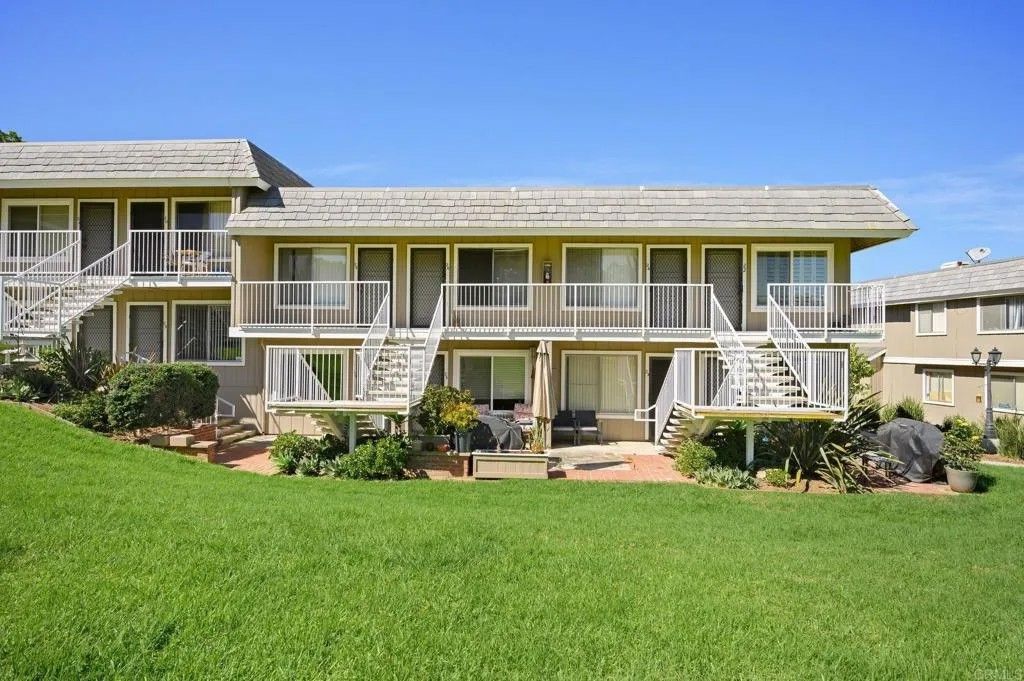 Photo of 27725 Mountain Meadow #27, Escondido, CA 92026 (MLS # NDP2600998)