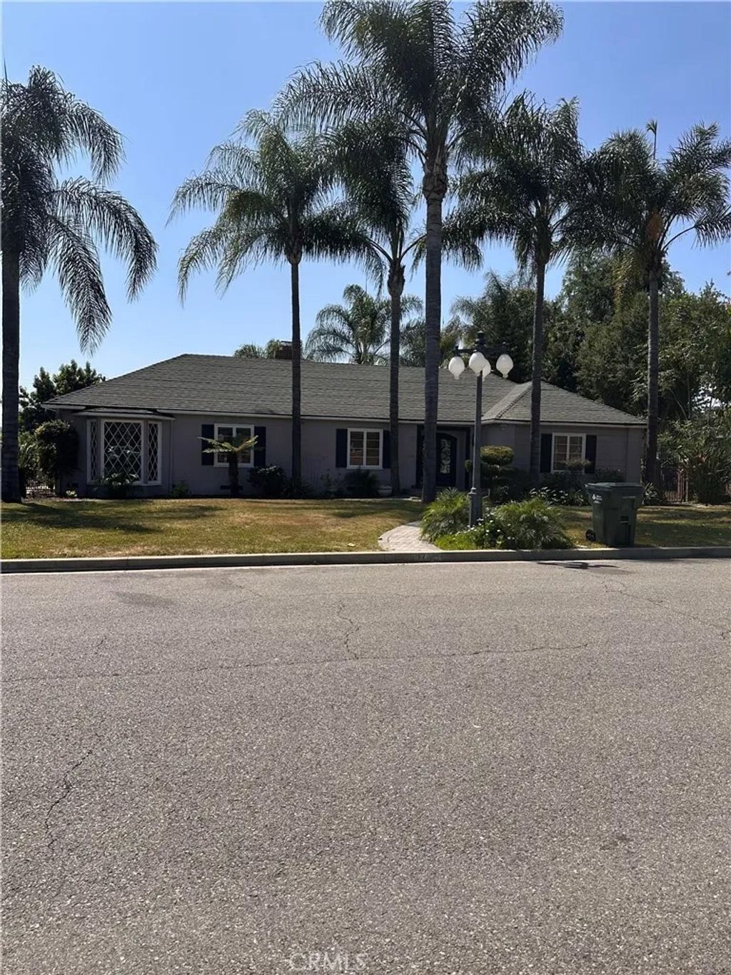 Photo of 174 Penfield Street, Pomona, CA 91768 (MLS # CV26071117)