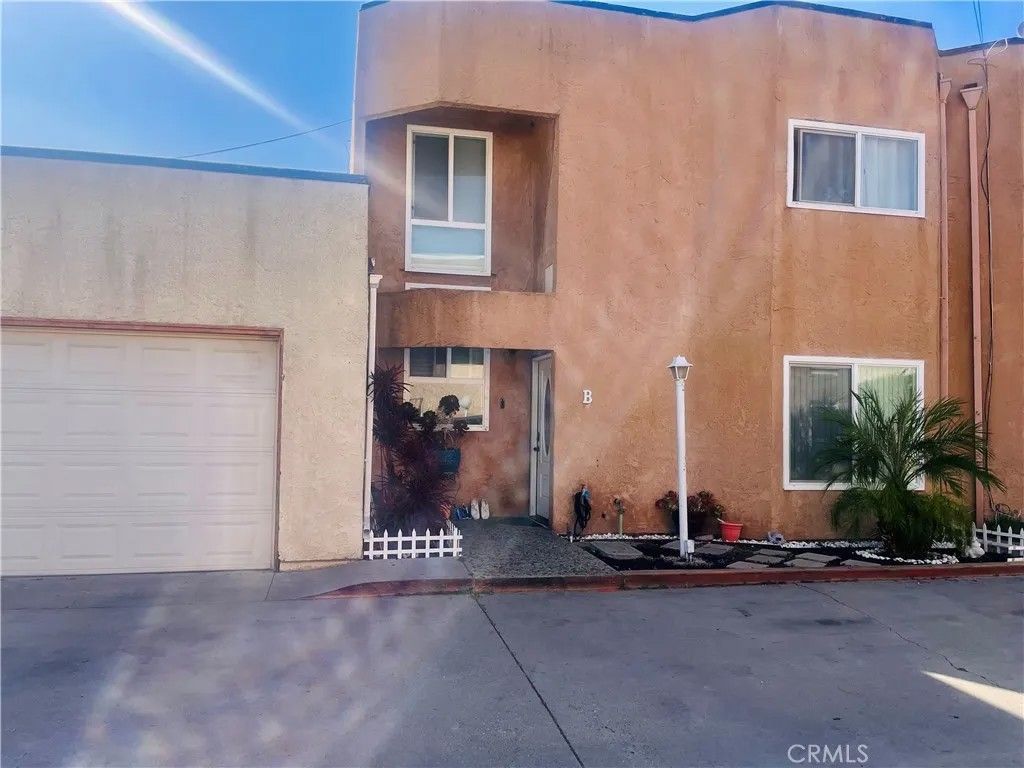 Photo of 4255 Clara Street #B, Cudahy, CA 90201 (MLS # IV26056898)