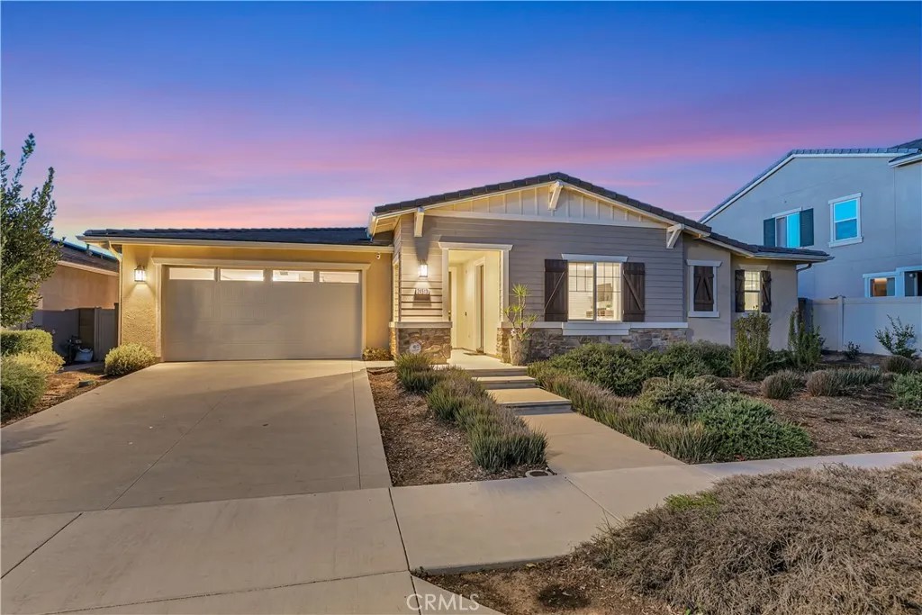 24513 Stargazer Way