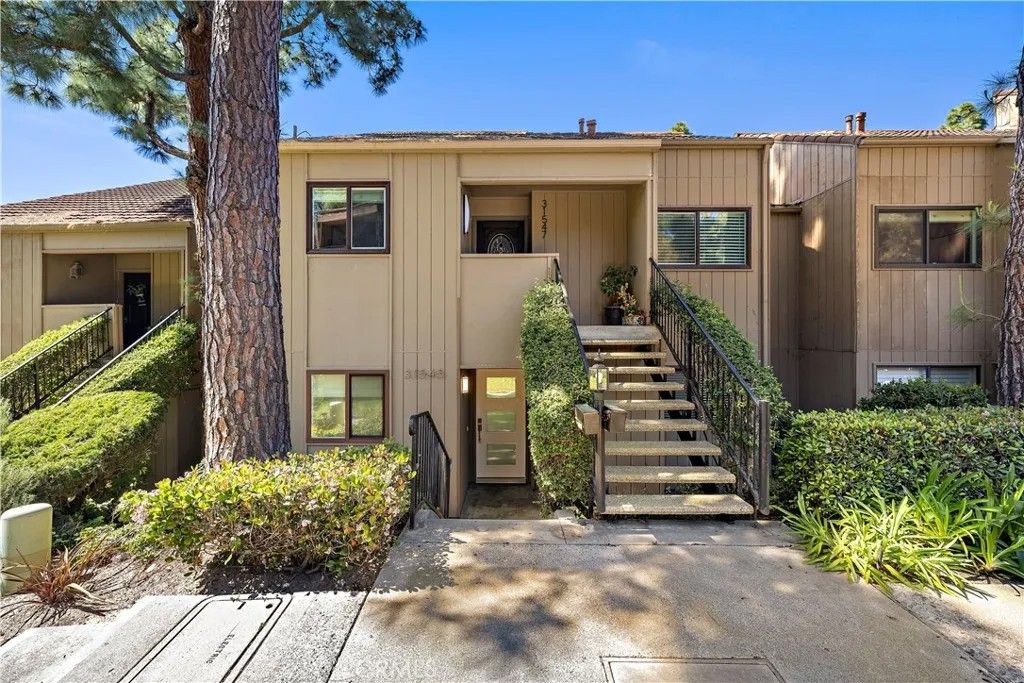 Photo of 31545 E Nine Dr #37A Dr, Laguna Niguel, CA 92677 (MLS # OC26029798)