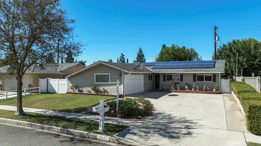 2091 Burrell