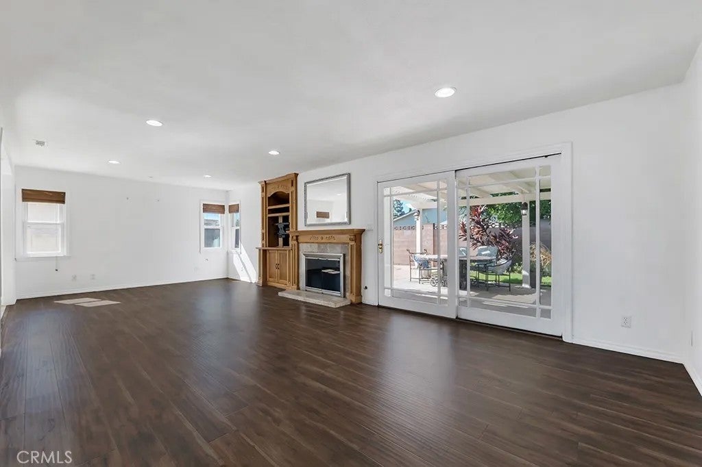 2091 Burrell