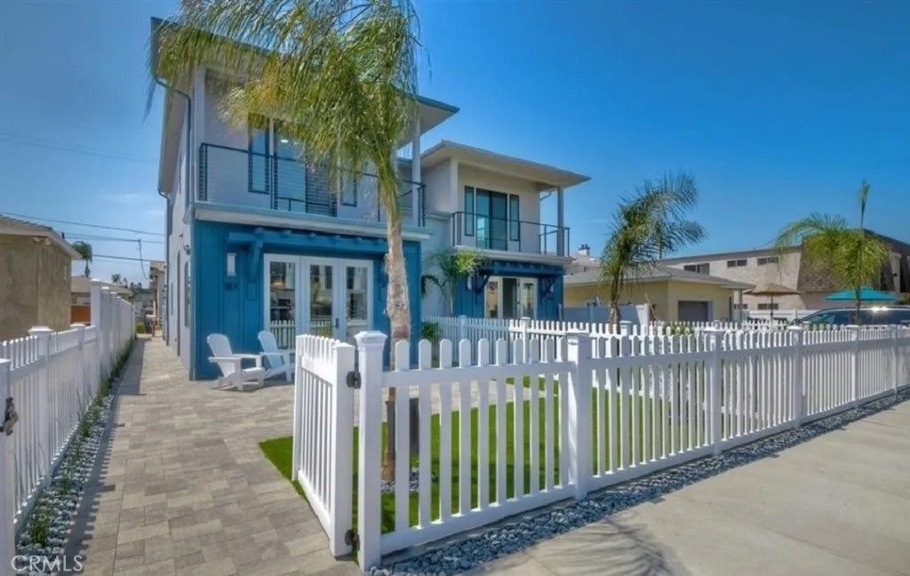 Photo of 187 Daisy, Imperial Beach, CA 91932 (MLS # IV26153152)