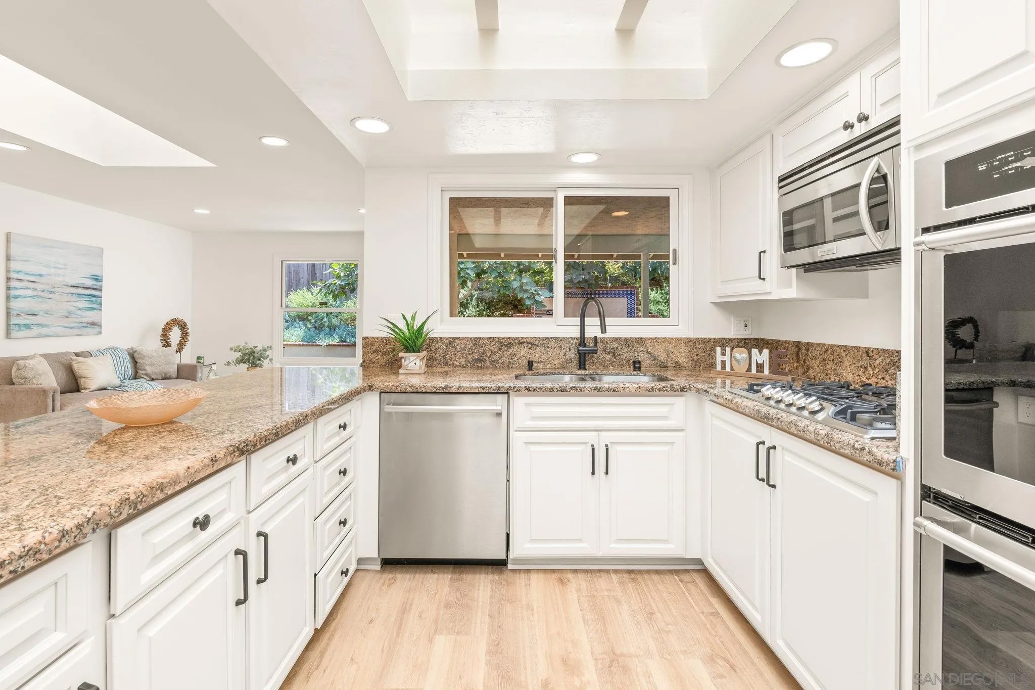 6221 BRYNWOOD COURT