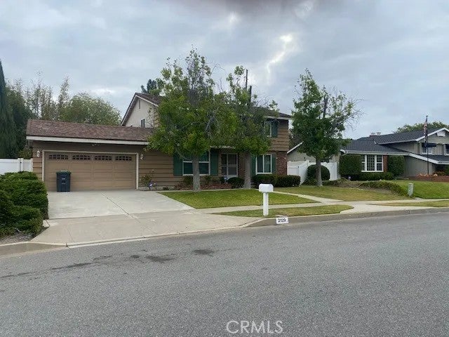 2129 El Rancho