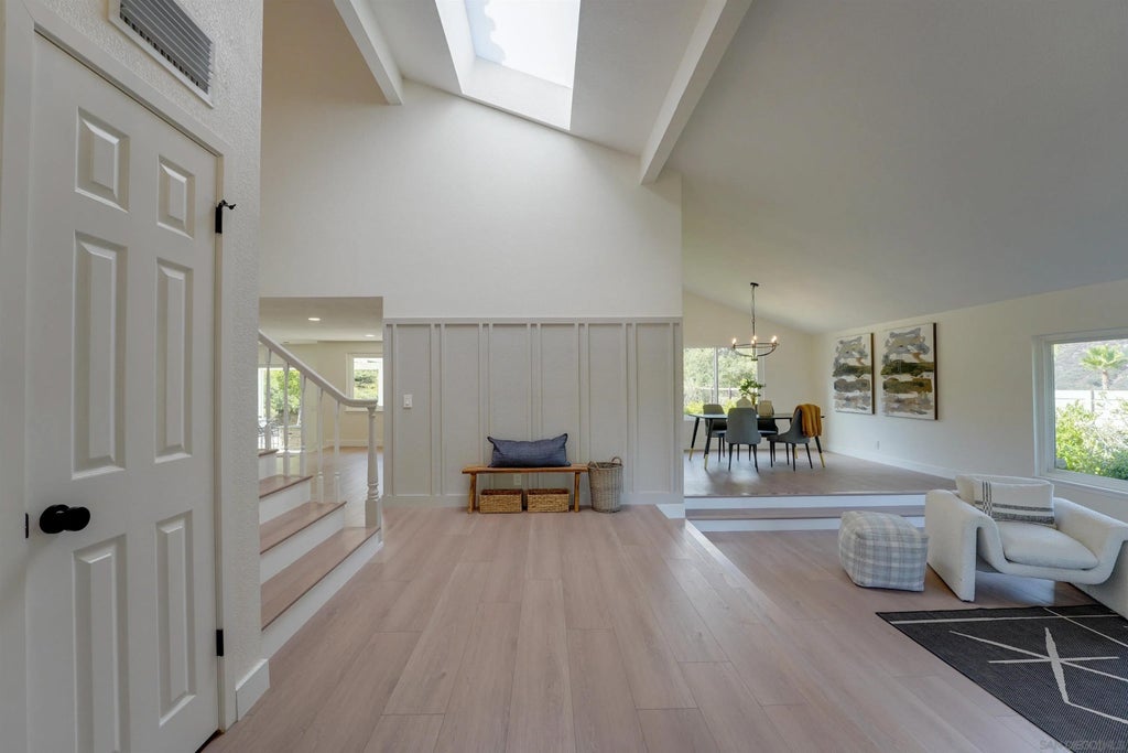 Photo of 3302 Vista Rocosa, Escondido, CA 92029 (MLS # 260022061)