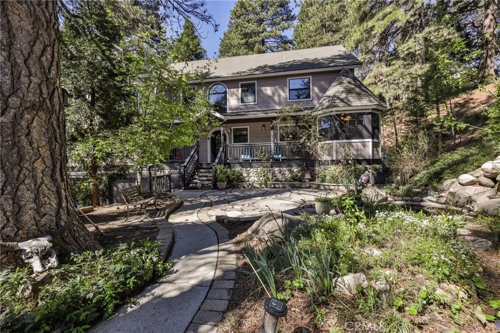 Photo of 26316 Ca-189, Twin Peaks, CA 92391 (MLS # AR25267137)