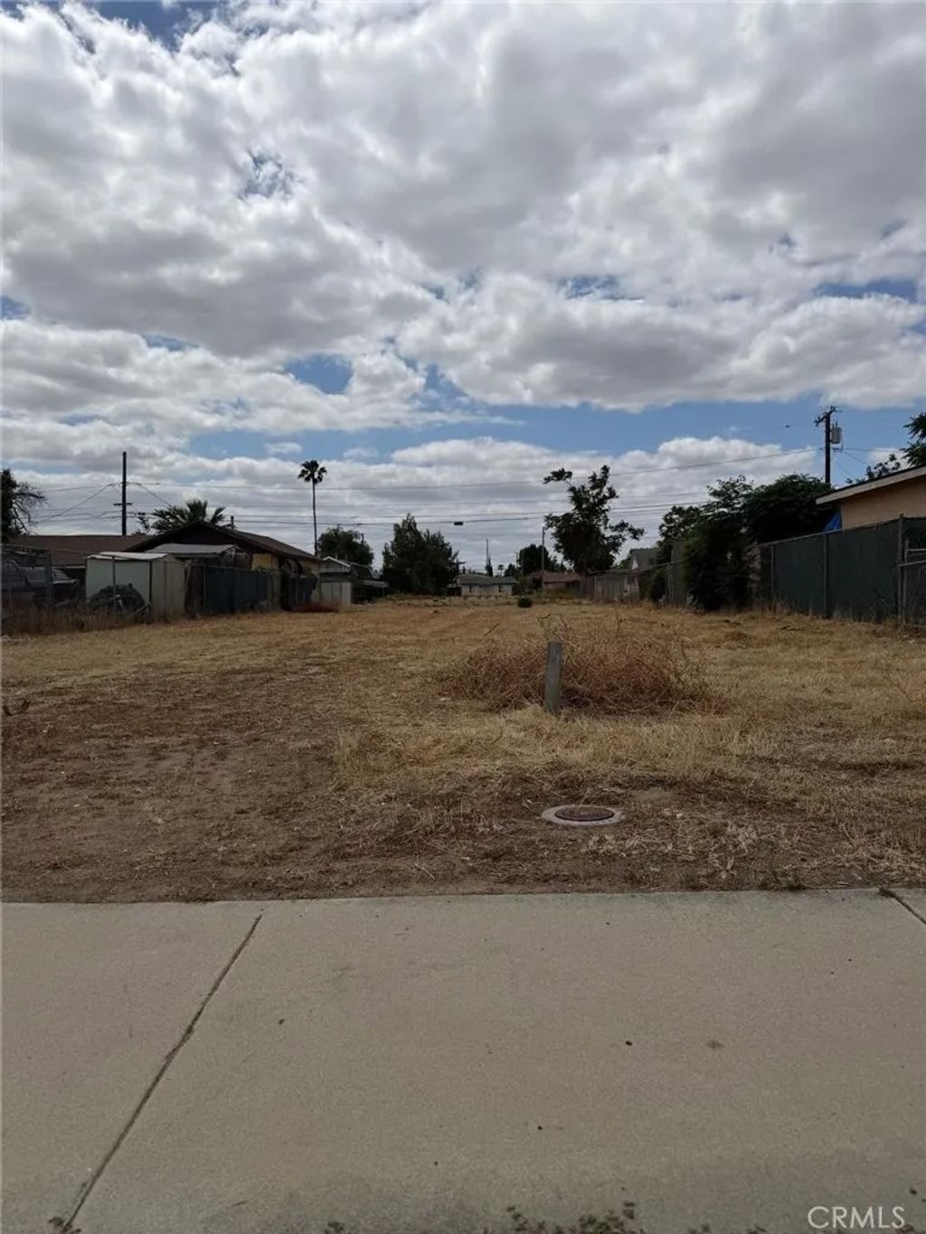 Photo of 257 W 1st St, Perris, CA 92570 (MLS # CV26090139)
