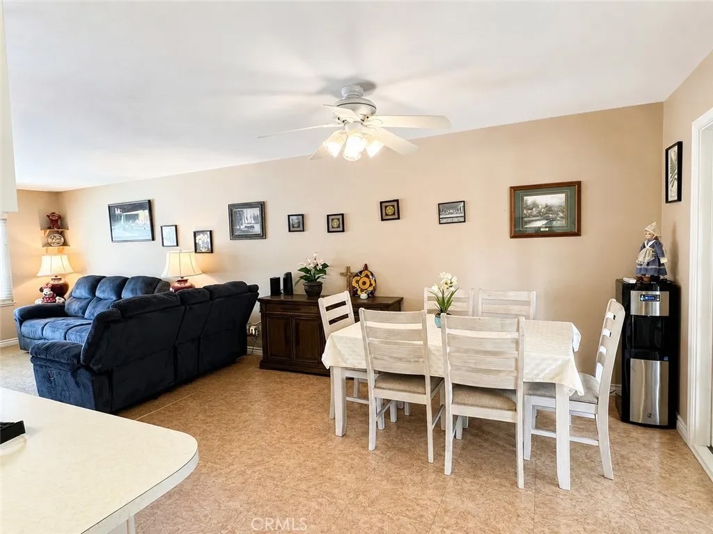 11934 Peach Tree