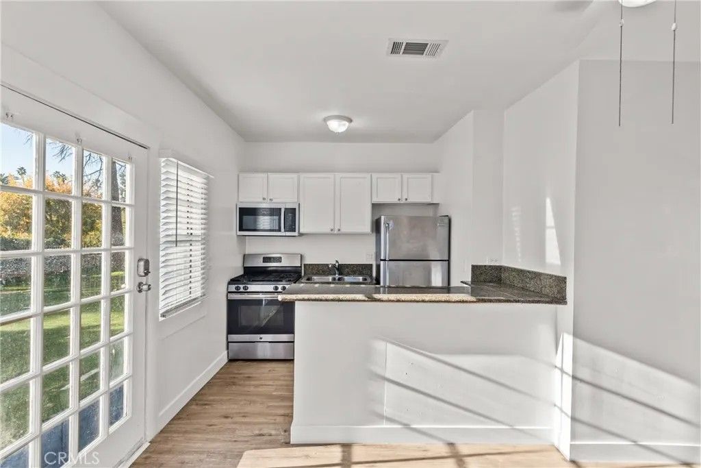 Photo of 5648 Berkshire #1/2, Los Angeles, CA 90032 (MLS # SR25281431)