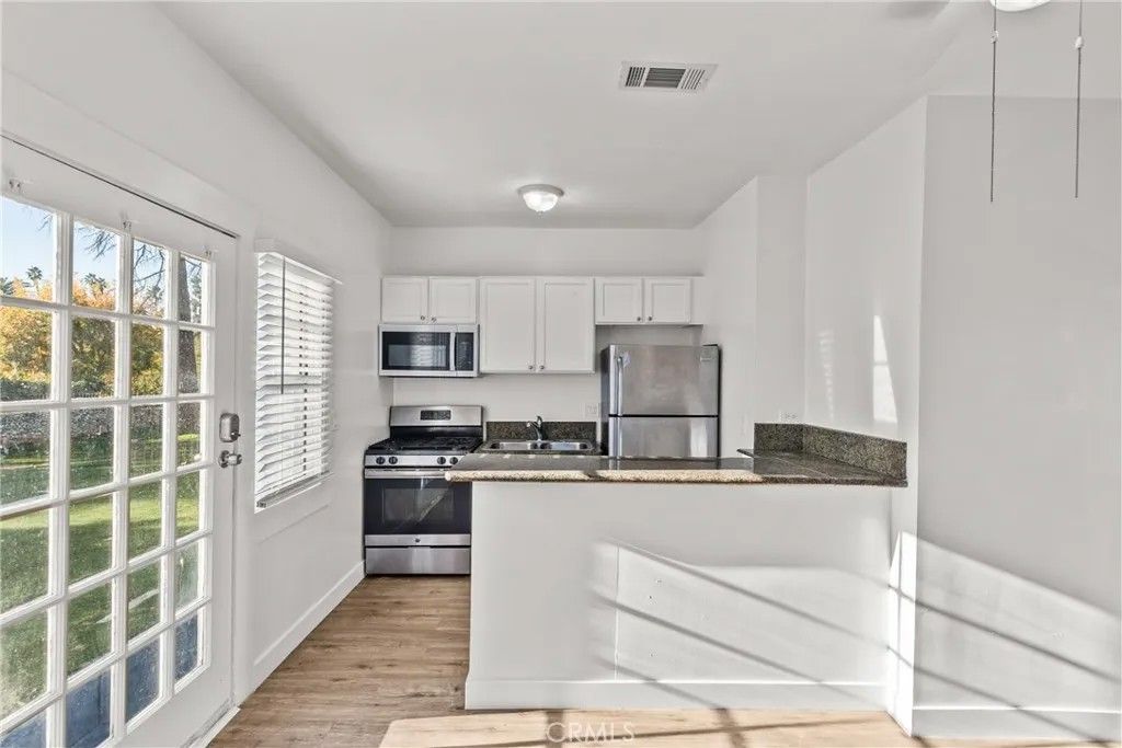 Photo of 5648 Berkshire #1/2, Los Angeles, CA 90032 (MLS # SR25281431)