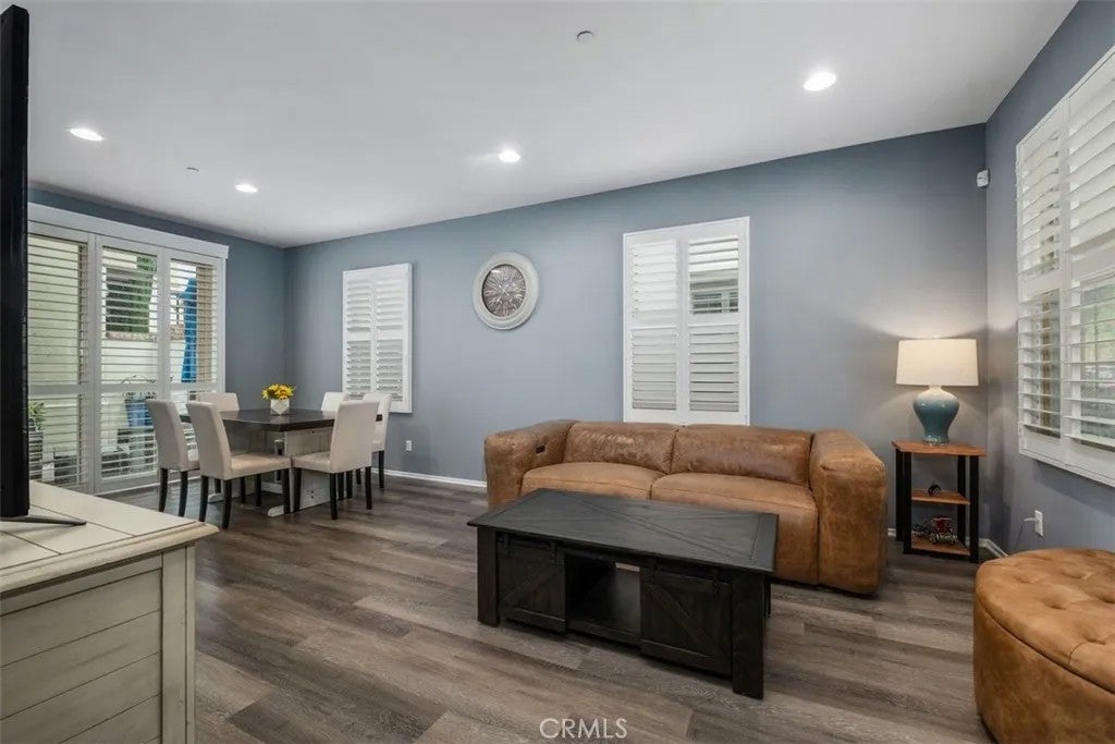 570 S Kroeger Street