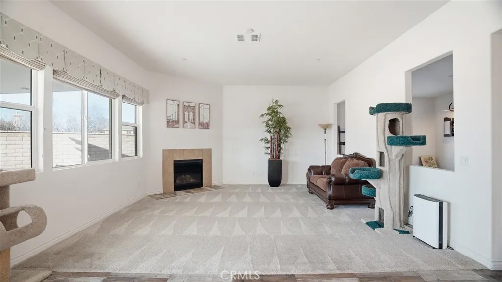 4727 W Vahan Court