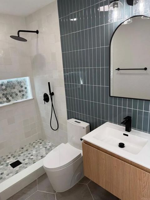 Tiny photo for 3501 Redwood Street, Oceanside, CA 92058 (MLS # PTP2508941)