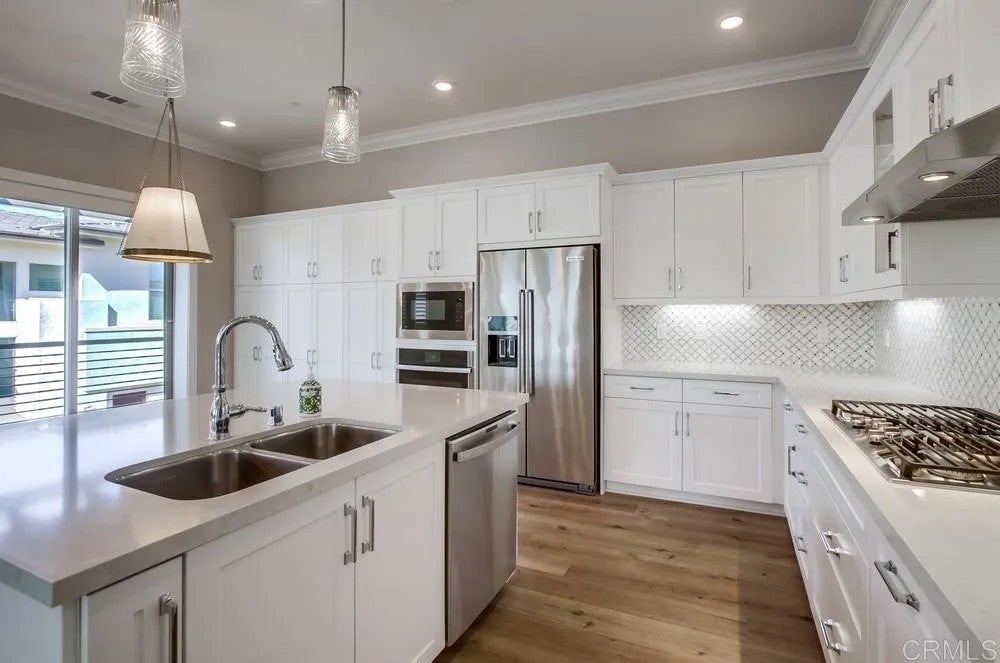 16750 Coyote Bush 47