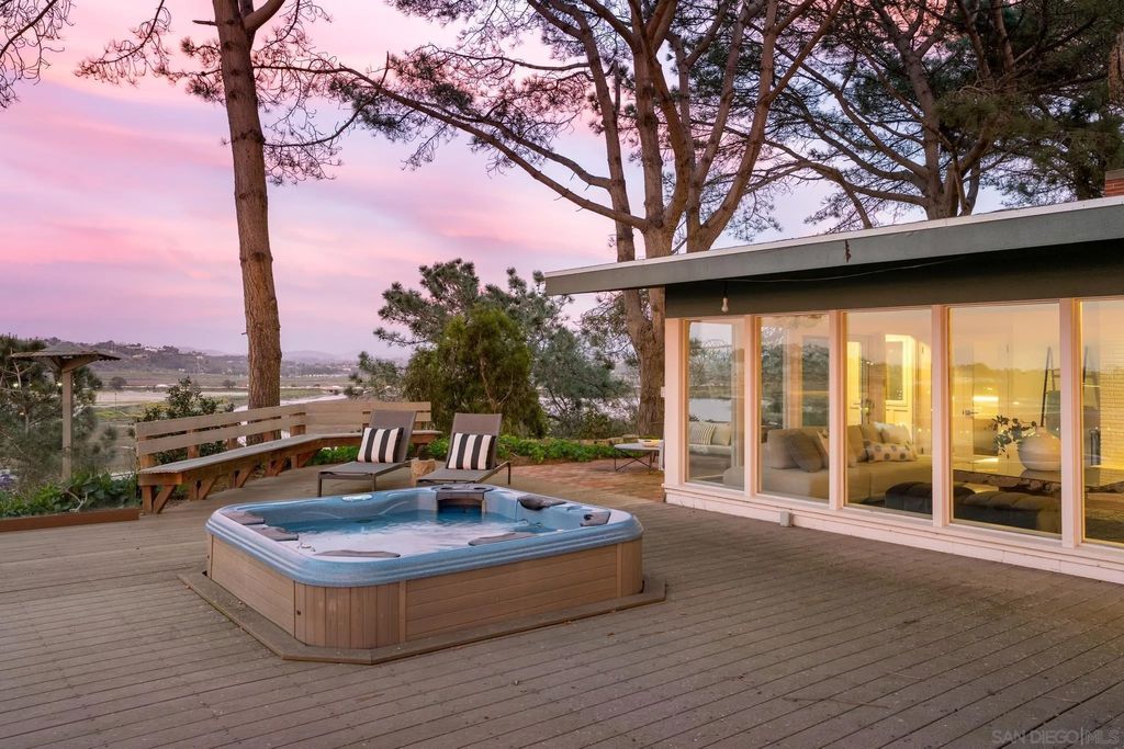 Photo of 2165 Balboa Ave, Del Mar, CA 92014 (MLS # 260004248)