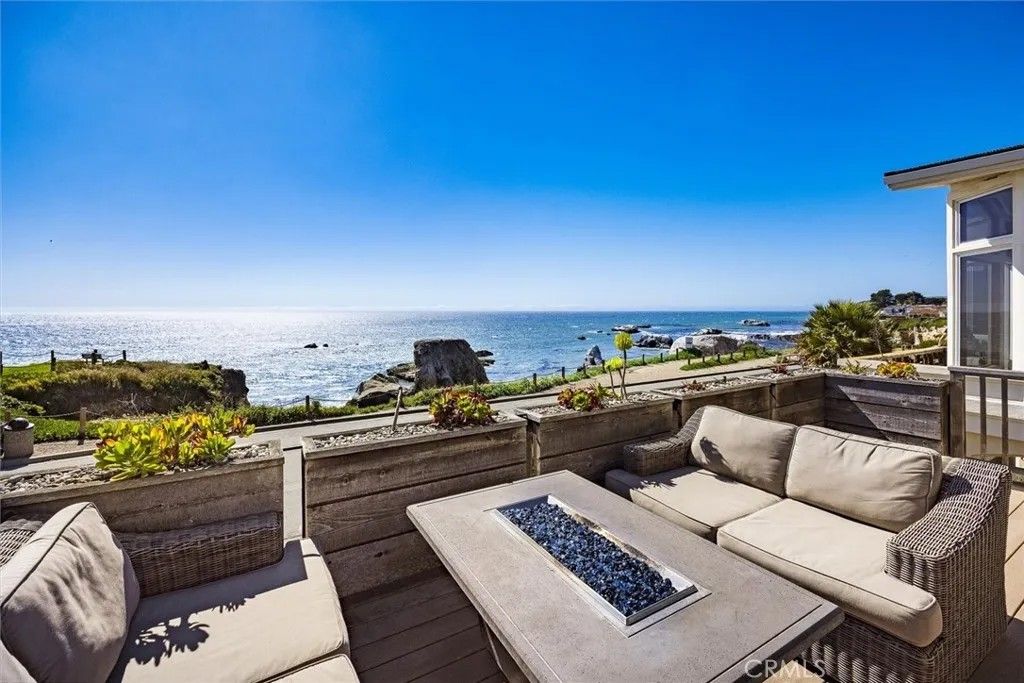 Photo of 428 Ocean Blvd, Pismo Beach, CA 93449 (MLS # PI26103336)