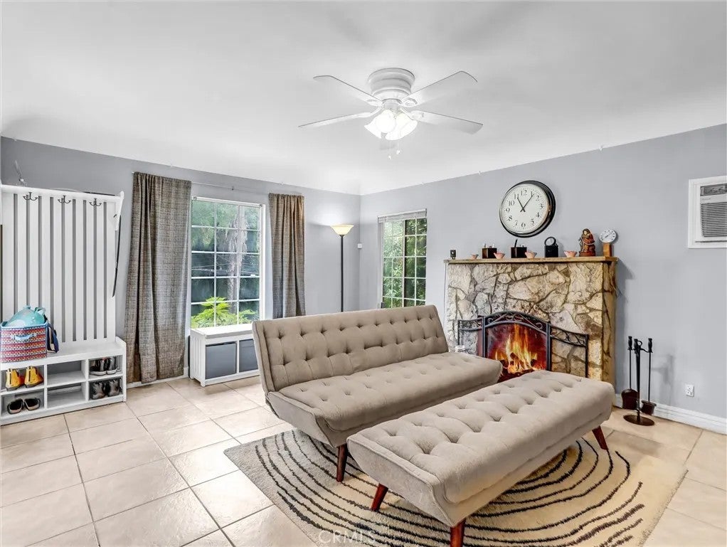 1715 Winmar