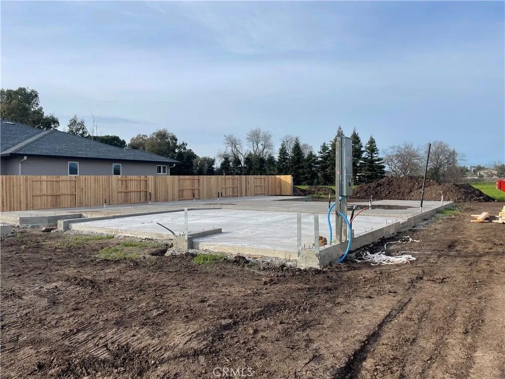 Photo of 322 Ellingson Way, Chico, CA 95973 (MLS # SN26033680)