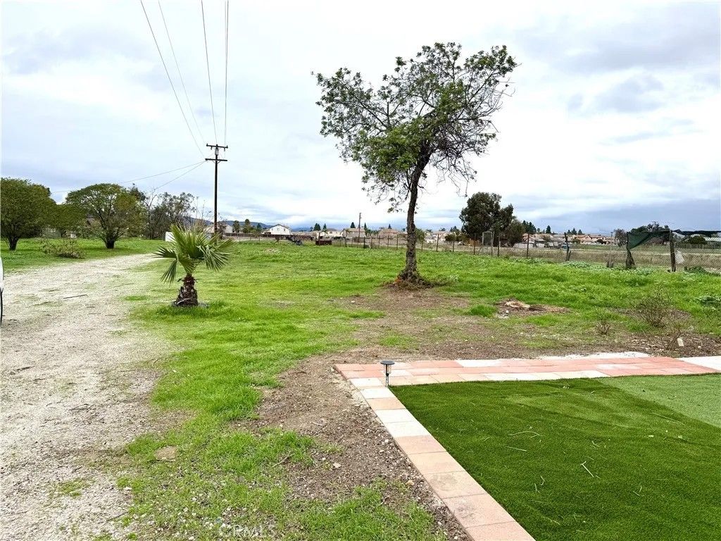 Photo of 16936 Baseline Ave, Fontana, CA 92336 (MLS # CV26001537)