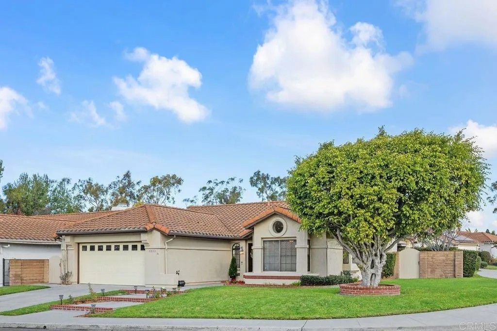 Photo of 2028 Columbus Way, Vista, CA 92081 (MLS # NDP2511263)