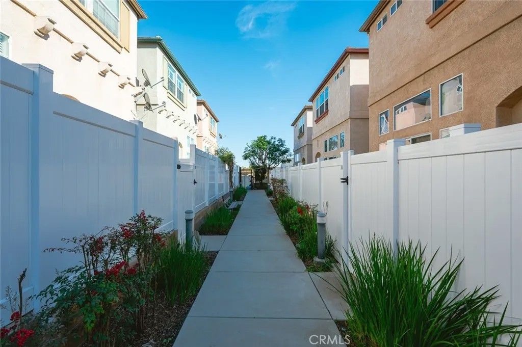 Photo of 25481 Dodge Avenue #18, Harbor City, CA 90710 (MLS # WS26008401)