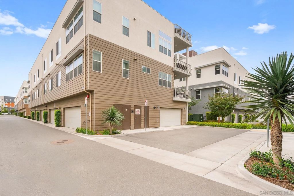 Photo of 3001 Bravo Loop #2 Loop, Chula Vista, CA 91915 (MLS # 250041558)